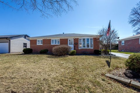 Photo of 3610 30th Avenue, Rock Island, IL 61201 (MLS # 12601915)
