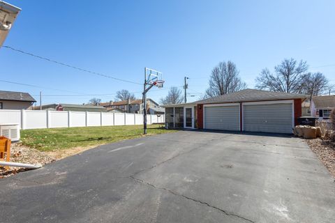 Tiny photo for 3610 30th Avenue, Rock Island, IL 61201 (MLS # 12601915)