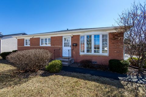 Tiny photo for 3610 30th Avenue, Rock Island, IL 61201 (MLS # 12601915)