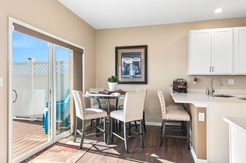 Tiny photo for 1274 Hawk Hollow Drive, Yorkville, IL 60560 (MLS # 12581446)