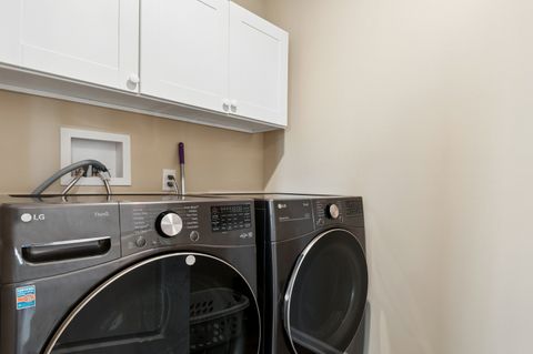 Tiny photo for 1274 Hawk Hollow Drive, Yorkville, IL 60560 (MLS # 12581446)