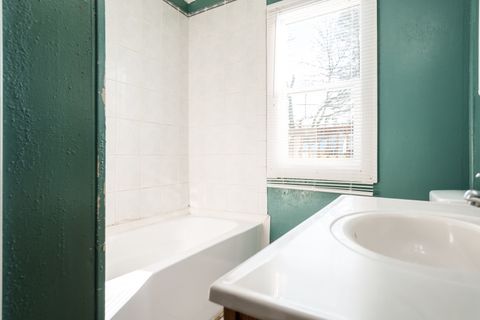 Tiny photo for 2004 Sauber Avenue, Rockford, IL 61103 (MLS # 12558223)