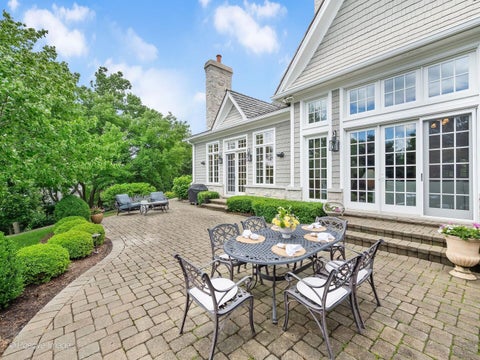 Tiny photo for 431 Woodland Park Court, Hinsdale, IL 60521 (MLS # 12653268)