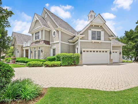 Tiny photo for 431 Woodland Park Court, Hinsdale, IL 60521 (MLS # 12653268)