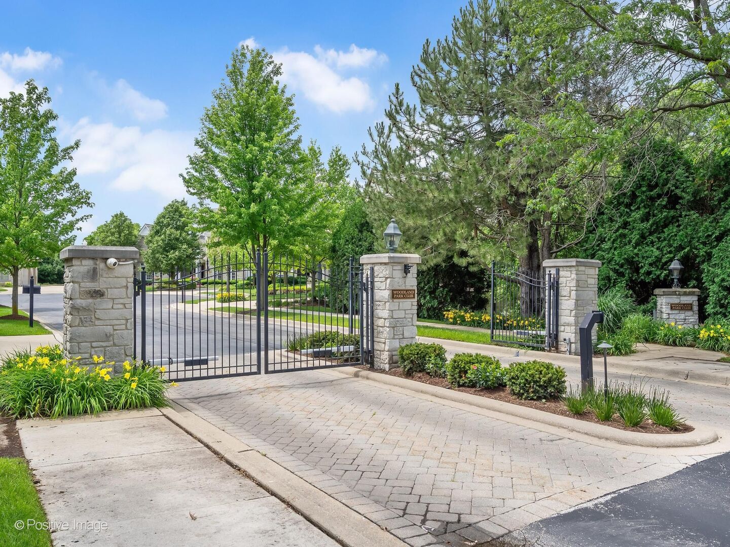 431 Woodland Park Court