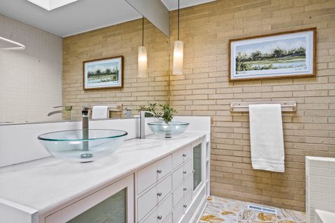 Tiny photo for 431 Maplewood Drive, Barrington, IL 60010 (MLS # 12629644)