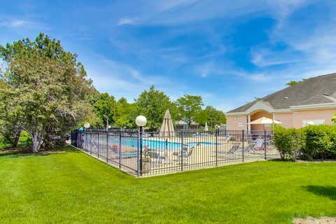 Tiny photo for 3026 Lexington Lane, Glenview, IL 60026 (MLS # 12671582)