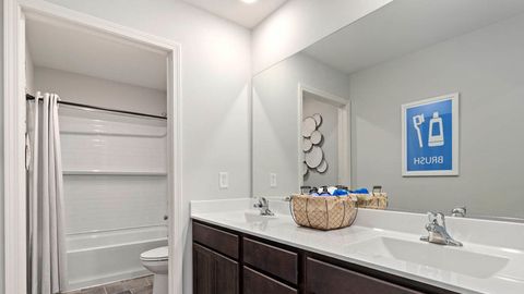 Tiny photo for 995 Sapphire Lane, Montgomery, IL 60538 (MLS # 12622626)