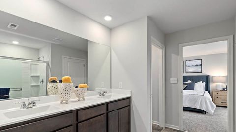 Tiny photo for 995 Sapphire Lane, Montgomery, IL 60538 (MLS # 12622626)