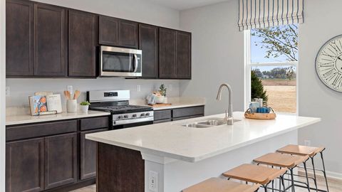 Tiny photo for 995 Sapphire Lane, Montgomery, IL 60538 (MLS # 12622626)