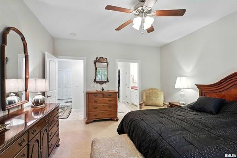 Tiny photo for 1227 E KIMBERLY Road, Bettendorf, IA 52722 (MLS # QC4269447)