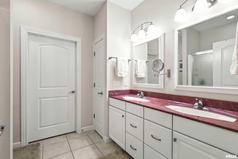 Tiny photo for 1227 E KIMBERLY Road, Bettendorf, IA 52722 (MLS # QC4269447)