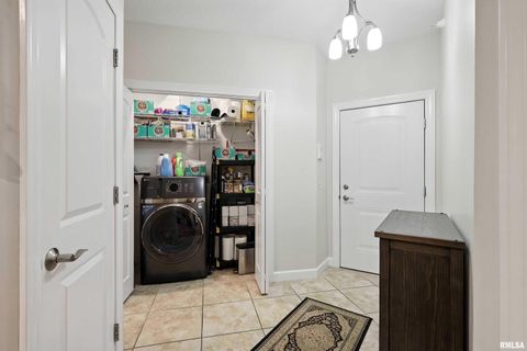 Tiny photo for 1227 E KIMBERLY Road, Bettendorf, IA 52722 (MLS # QC4269447)