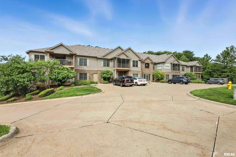 Tiny photo for 1227 E KIMBERLY Road, Bettendorf, IA 52722 (MLS # QC4269447)