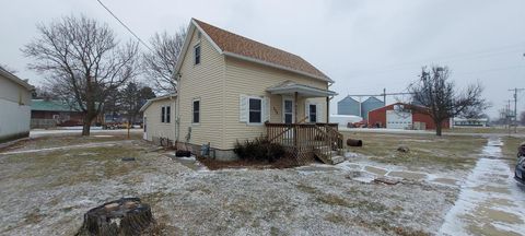 Tiny photo for 506 State Street, New Windsor, IL 61465 (MLS # 12550239)