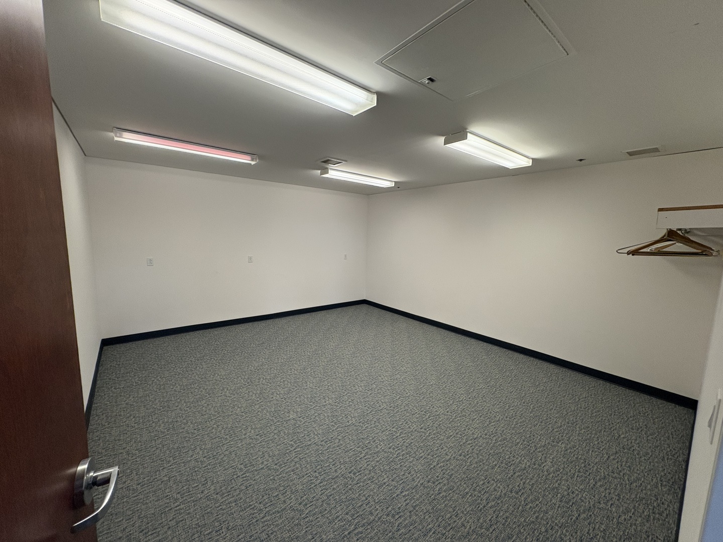 1 Dearborn Square 300