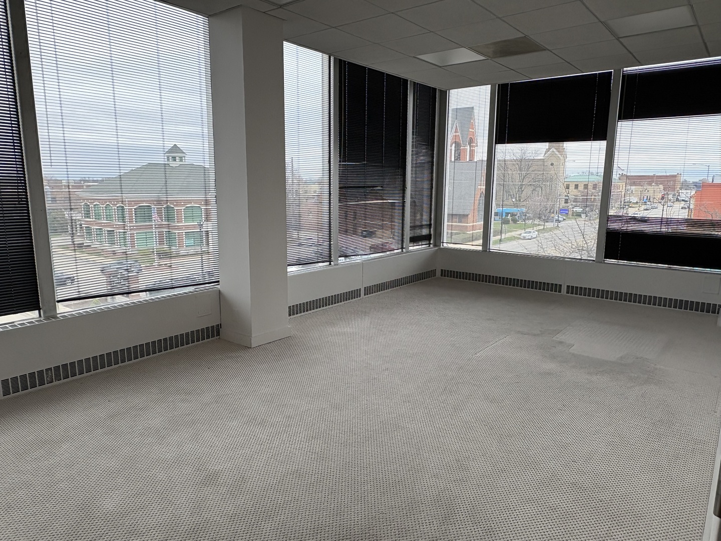 1 Dearborn Square 300