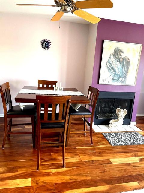 Tiny photo for 362 Kelburn Road #324, Deerfield, IL 60015 (MLS # 12600428)