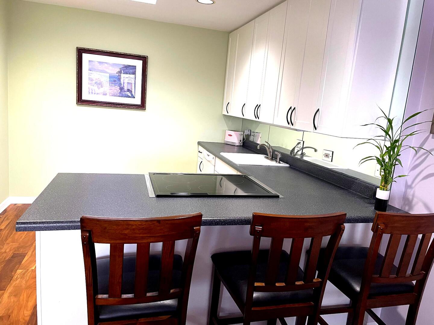 362 Kelburn Road 324