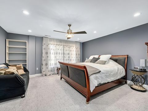 Tiny photo for 1401 Burr Oak Road #114B, Hinsdale, IL 60521 (MLS # 12338288)