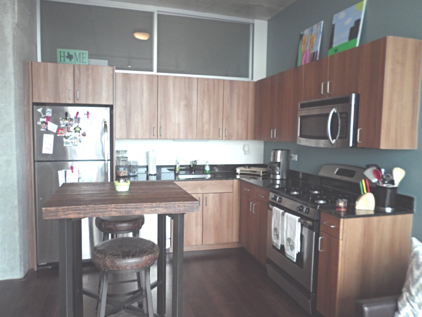 235 W Van Buren Street 4007