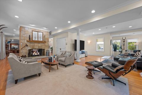 Tiny photo for 146 Towers Keep, Highland Park, IL 60035 (MLS # 12684495)