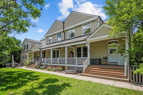 Tiny photo for 146 Towers Keep, Highland Park, IL 60035 (MLS # 12684495)