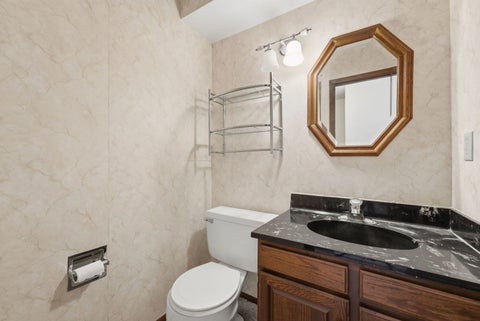 Tiny photo for 4610 Warren Street #4, Davenport, IA 52806 (MLS # 12790990)