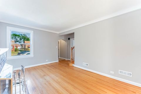 Tiny photo for 9114 S Luella Avenue, Chicago, IL 60617 (MLS # 12515302)