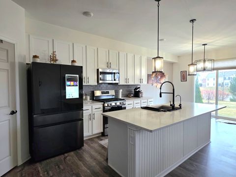 Tiny photo for 4204 Chelsea Manor Circle, Aurora, IL 60504 (MLS # 12585541)