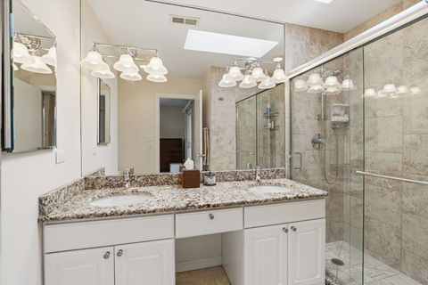 Tiny photo for 1071 Mount Vernon Avenue, Lake Forest, IL 60045 (MLS # 12575840)