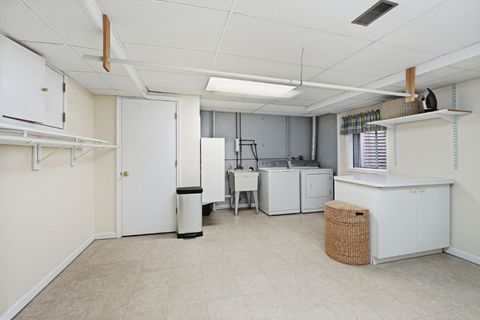 Tiny photo for 1071 Mount Vernon Avenue, Lake Forest, IL 60045 (MLS # 12575840)