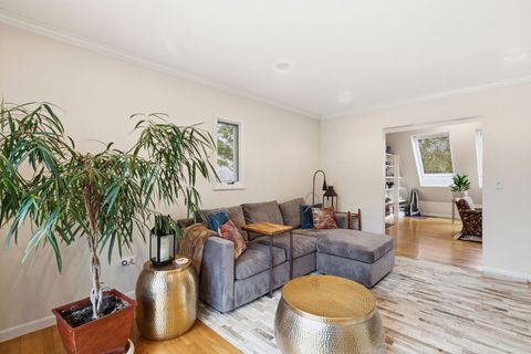 Tiny photo for 1071 Mount Vernon Avenue, Lake Forest, IL 60045 (MLS # 12575840)