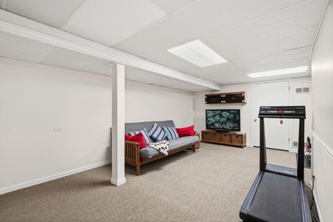 Tiny photo for 1071 Mount Vernon Avenue, Lake Forest, IL 60045 (MLS # 12575840)