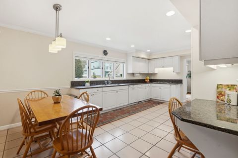 Tiny photo for 1071 Mount Vernon Avenue, Lake Forest, IL 60045 (MLS # 12575840)