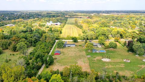 Tiny photo for 921 Guerin Road, Libertyville, IL 60048 (MLS # 12488811)