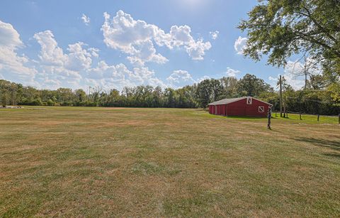Tiny photo for 921 Guerin Road, Libertyville, IL 60048 (MLS # 12488811)