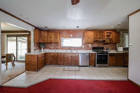 Tiny photo for 921 Guerin Road, Libertyville, IL 60048 (MLS # 12488811)