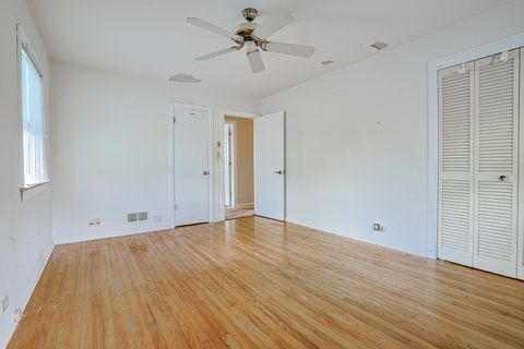 Tiny photo for 921 Guerin Road, Libertyville, IL 60048 (MLS # 12488811)