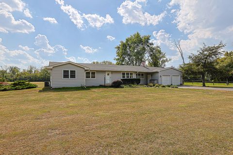 Tiny photo for 921 Guerin Road, Libertyville, IL 60048 (MLS # 12488811)
