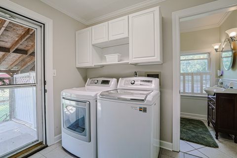 Tiny photo for 921 Guerin Road, Libertyville, IL 60048 (MLS # 12488811)