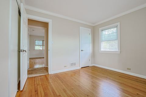 Tiny photo for 921 Guerin Road, Libertyville, IL 60048 (MLS # 12488811)