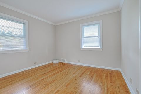 Tiny photo for 921 Guerin Road, Libertyville, IL 60048 (MLS # 12488811)
