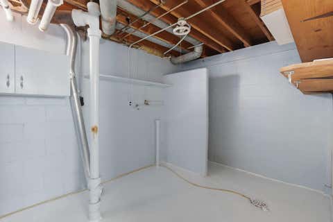 Tiny photo for 1964 N Oak Street, Bettendorf, IA 52722 (MLS # 12669682)