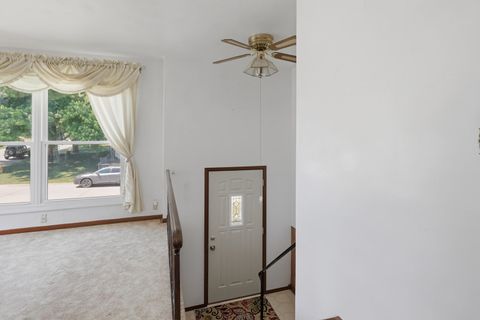 Tiny photo for 1964 N Oak Street, Bettendorf, IA 52722 (MLS # 12669682)