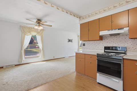 Tiny photo for 1964 N Oak Street, Bettendorf, IA 52722 (MLS # 12669682)