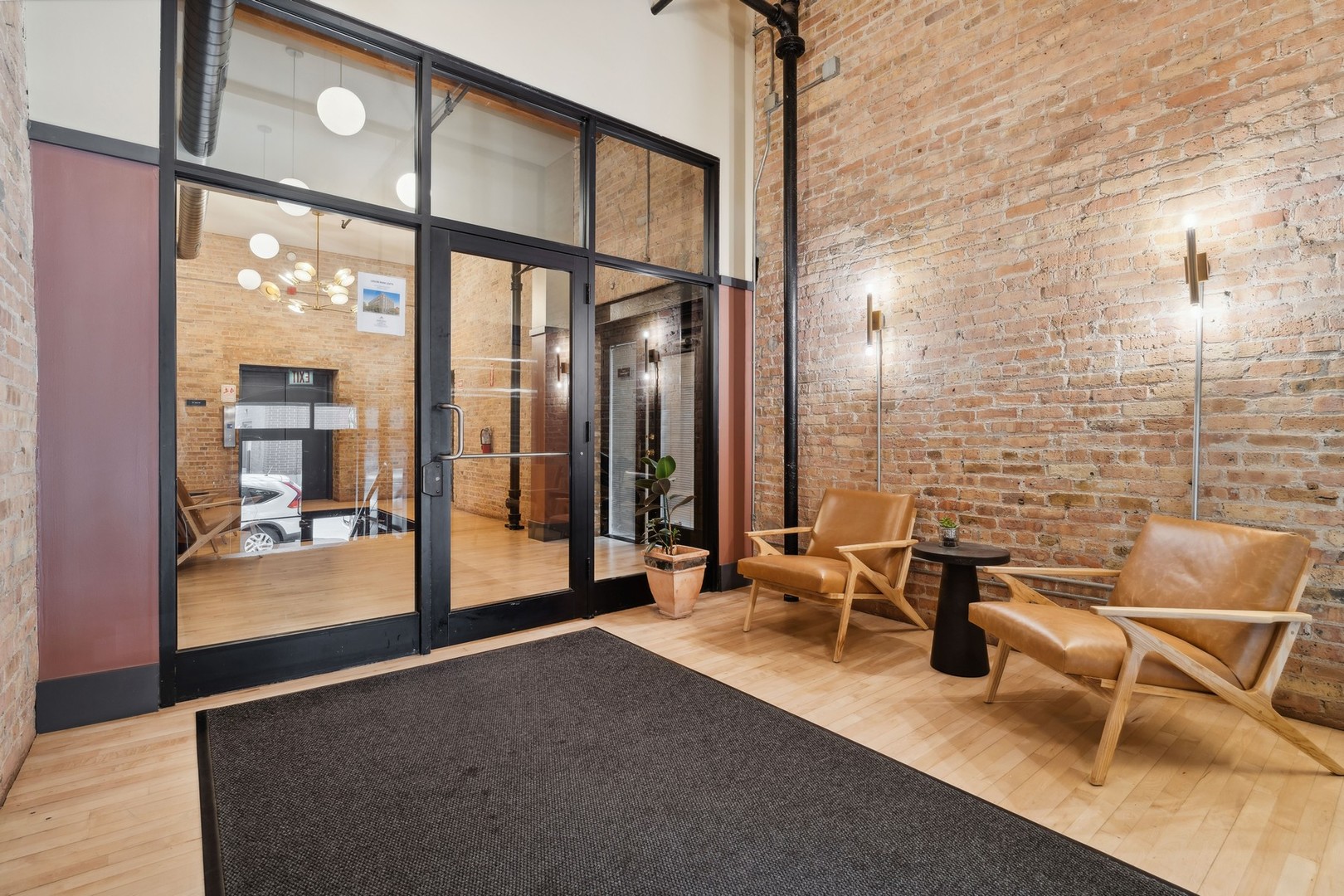 1327 W Washington Boulevard 5G-H
