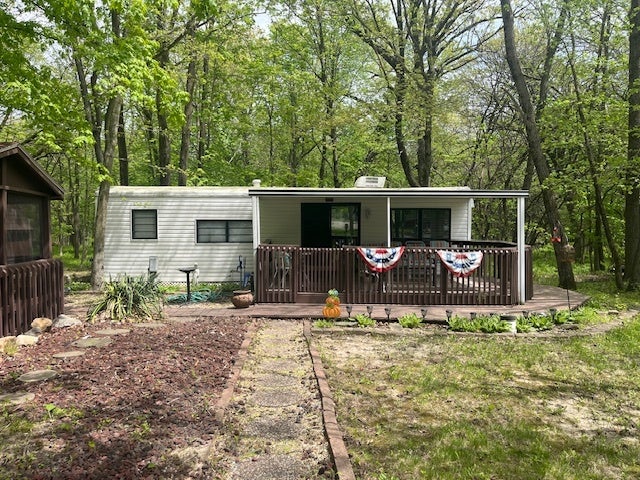 Photo 1 of 56 — 2795 E 28th Lot 329 Road, Seneca, IL 61360