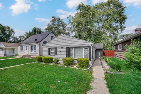 Tiny photo for 16814 Crane Avenue, Hazel Crest, IL 60429 (MLS # 12713277)