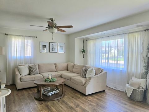 Tiny photo for 344 Douglas Road, Batavia, IL 60510 (MLS # 12610597)